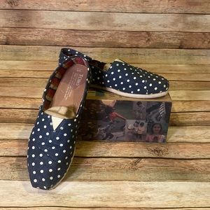 Toms Navy Polka Dot Linen